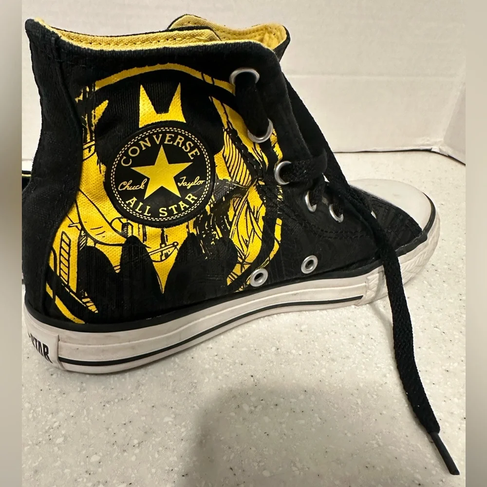 Converse All Star Chuck Taylor High-Top Sneakers Black Yellow Batman Kids Sz 1.5